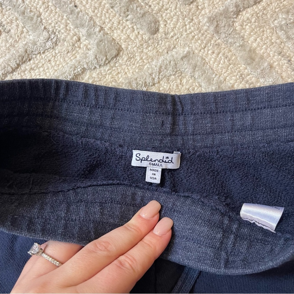 Splendid Navy Blue Star Print Lounge Shorts size small - Picture 2 of 3